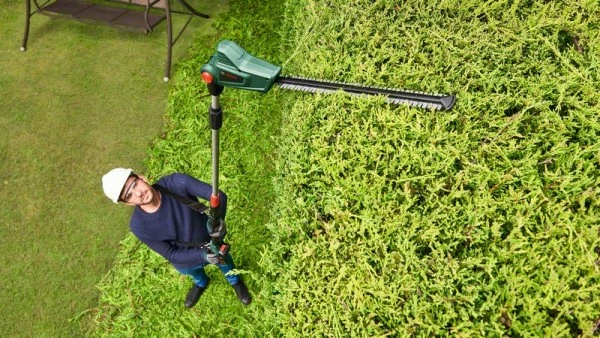 Bosch Akku-Teleskop-Heckenschere UniversalHedgePole 18 06008B3001 Bosch Akku-Teleskop-Heckenschere UniversalHedgePole 18 06008B3001 -Bosch Verkäufe IMG RD 331804