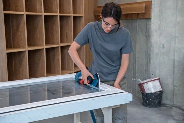 Bosch Akku-Schwingschleifer GSS 12V-13 06019L0000 Bosch Akku-Schwingschleifer GSS 12V-13 06019L0000 -Bosch Verkäufe IMG RD 390409